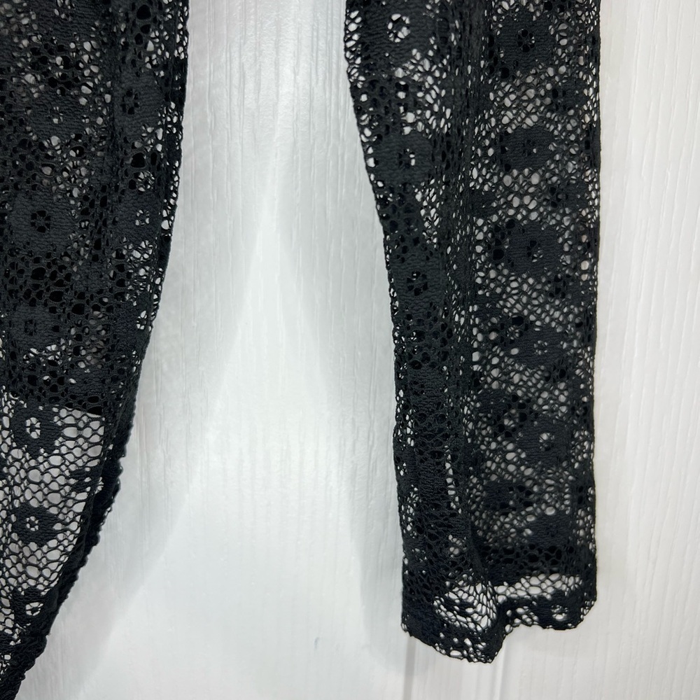 Victoria's Secret Scoop Back Black Medallion Lace
Teddy Bodysuit size M/L - Picture 14 of 14